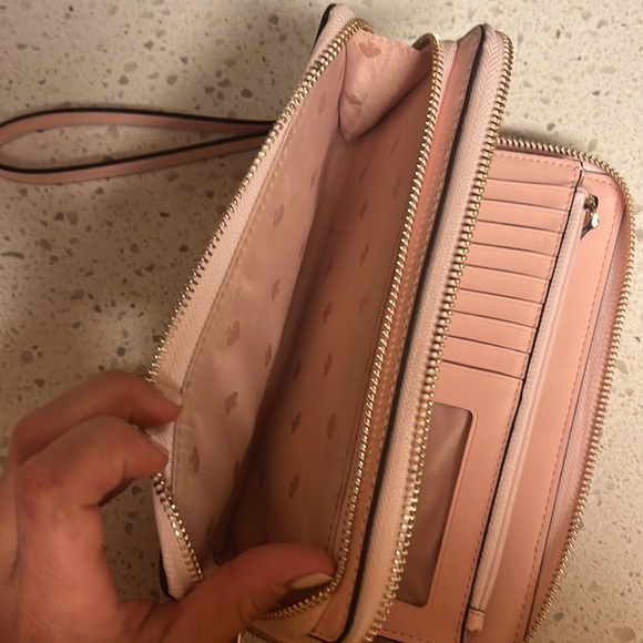 Kate Spade Wallet - Picture 5 of 7
